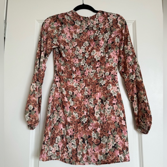 NWT Resa long-sleeve Floral Mini Dress XS - Picture 3 of 4